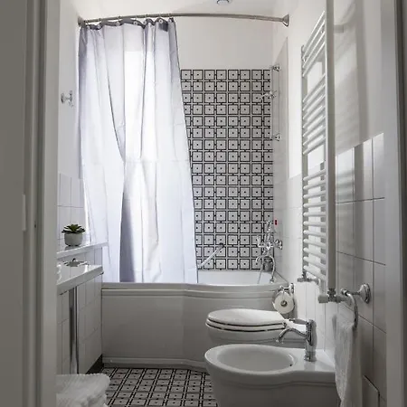 Golfo Dei Poeti Retreat