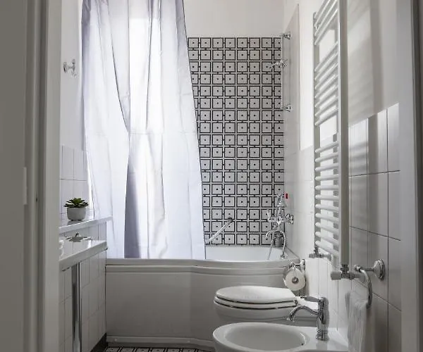 Golfo Dei Poeti Retreat