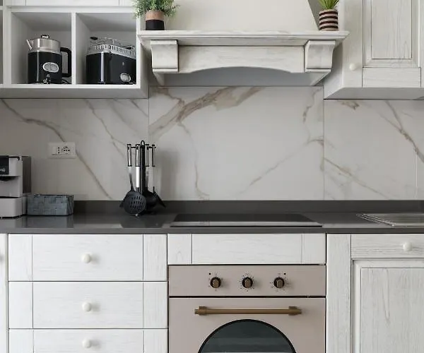 Golfo Dei Poeti Retreat *