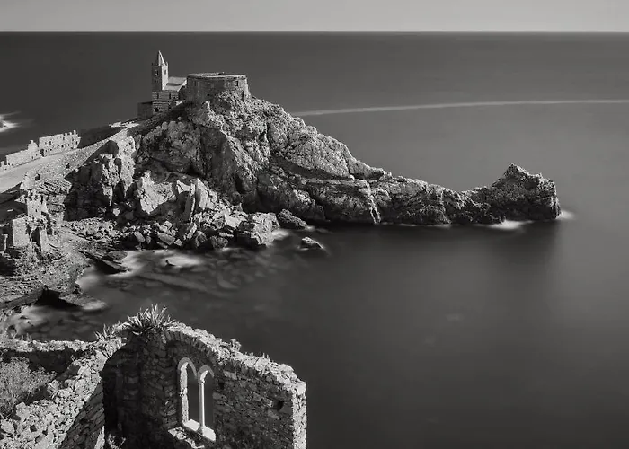 Golfo Dei Poeti Retreat Apartment *